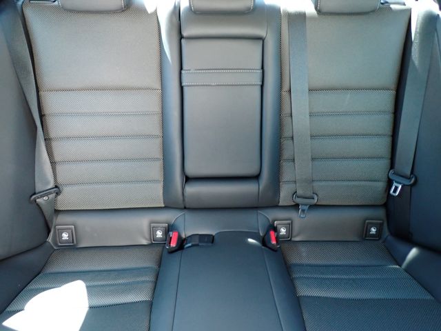 LEXUS IS300h