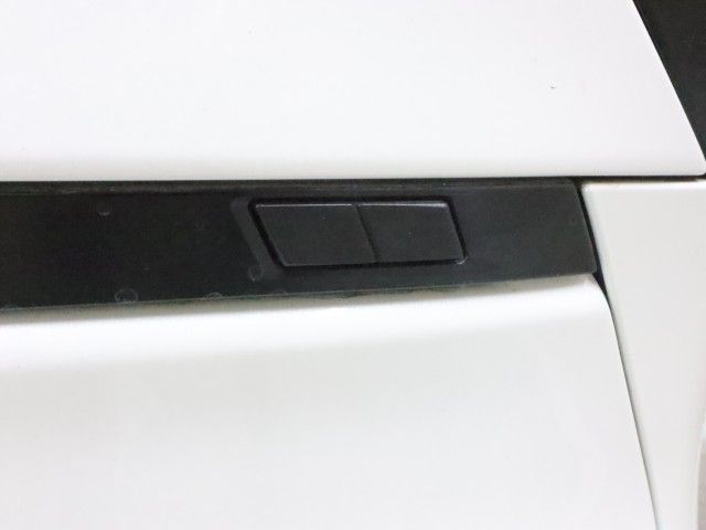 VOXY HYBRID