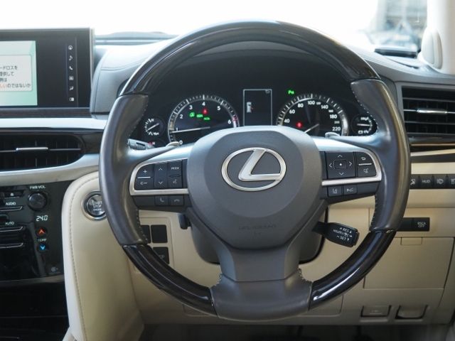 LEXUS LX570 AWD