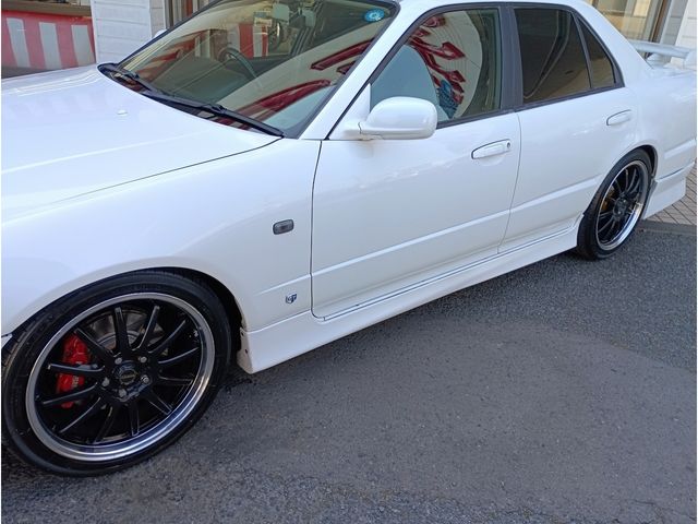 SKYLINE