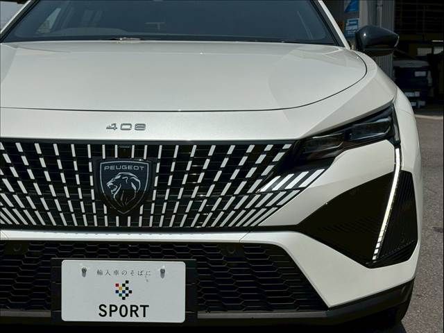 PEUGEOT 408