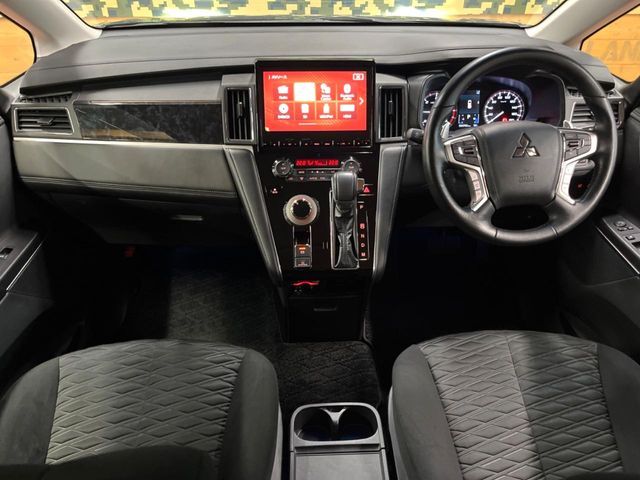 DELICA D:5 4WD