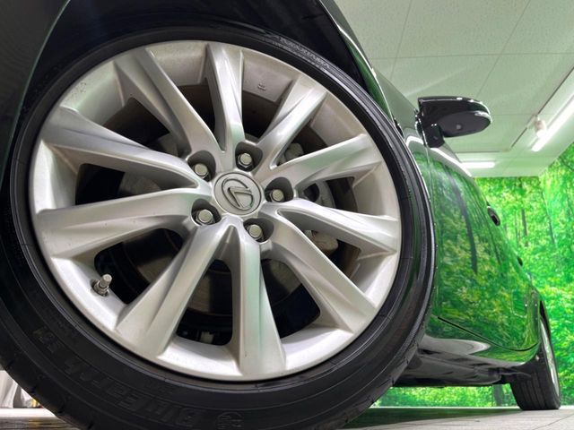 LEXUS IS300h
