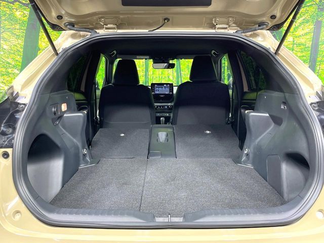 YARIS CROSS HYBRID