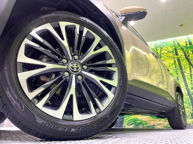 YARIS CROSS HYBRID