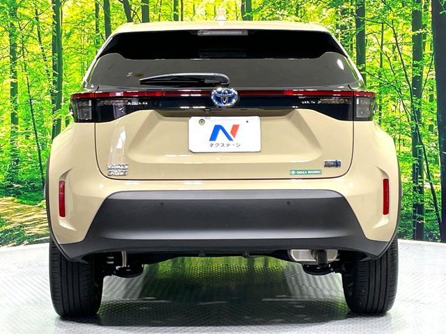 YARIS CROSS HYBRID