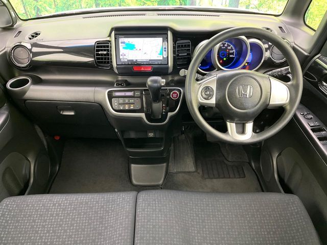 N-BOX
