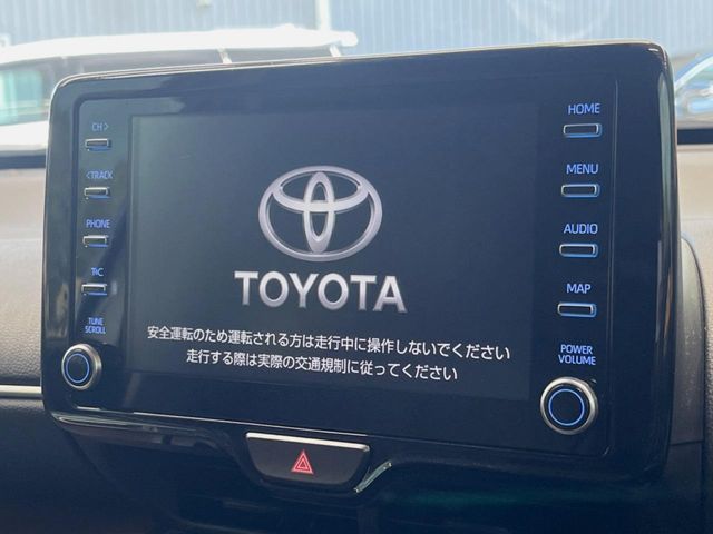 YARIS CROSS HYBRID