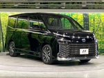 VOXY HYBRID