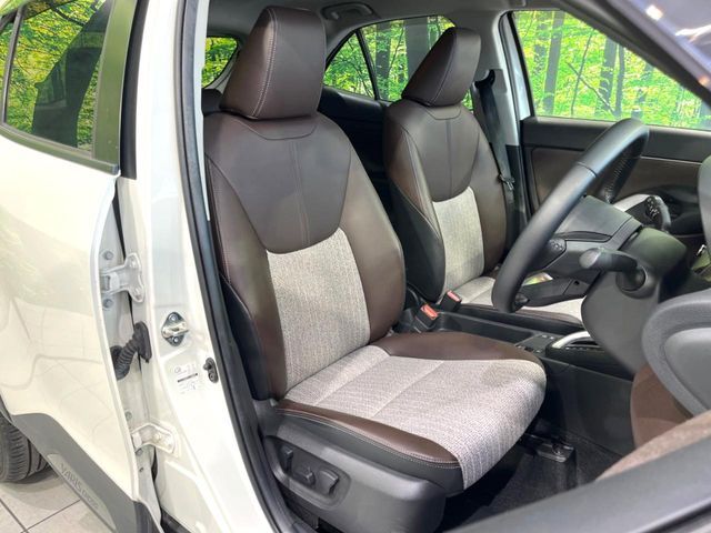 YARIS CROSS HYBRID