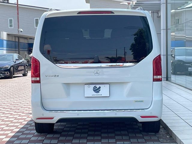 MERCEDES BENZ V-Class