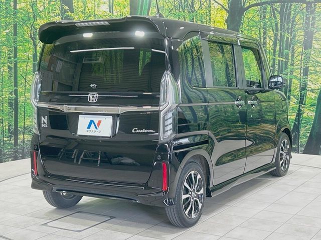 N-BOX CUSTOM