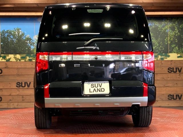 DELICA D:5 4WD