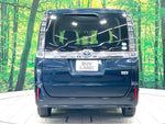 VOXY HYBRID