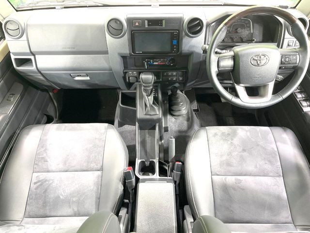 LANDCRUISER 70