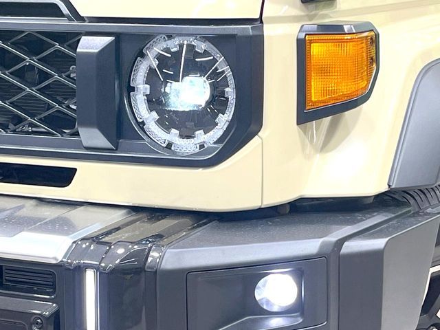 LANDCRUISER 70