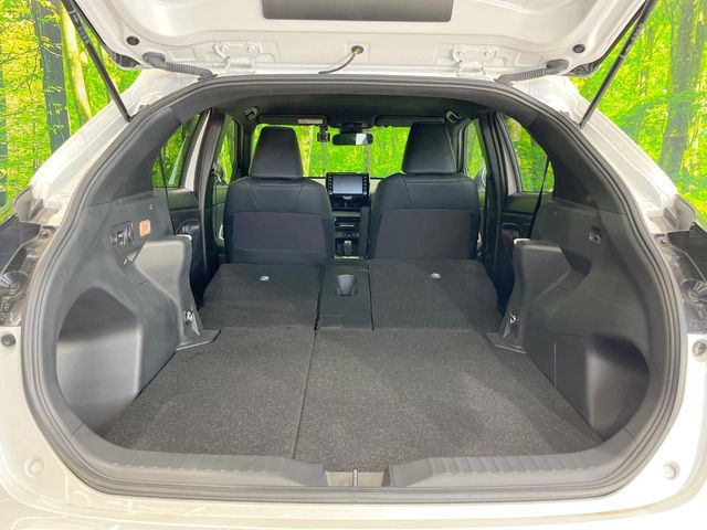 YARIS CROSS HYBRID