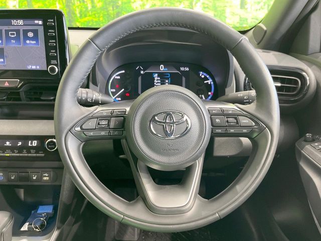 YARIS CROSS HYBRID