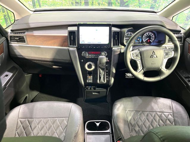 DELICA D:5 4WD
