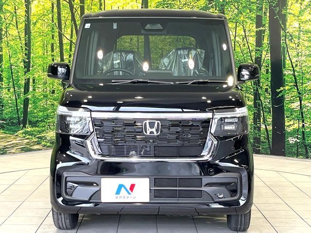 N-BOX CUSTOM