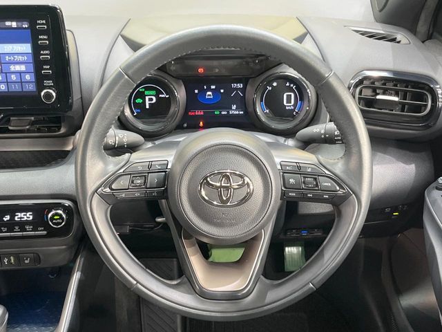 YARIS HYBRID