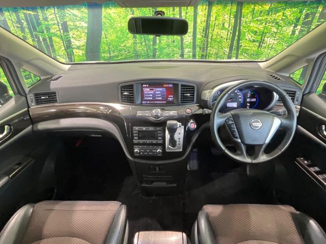 ELGRAND  4WD