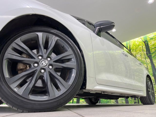 COROLLA TOURING HYBRID 4WD