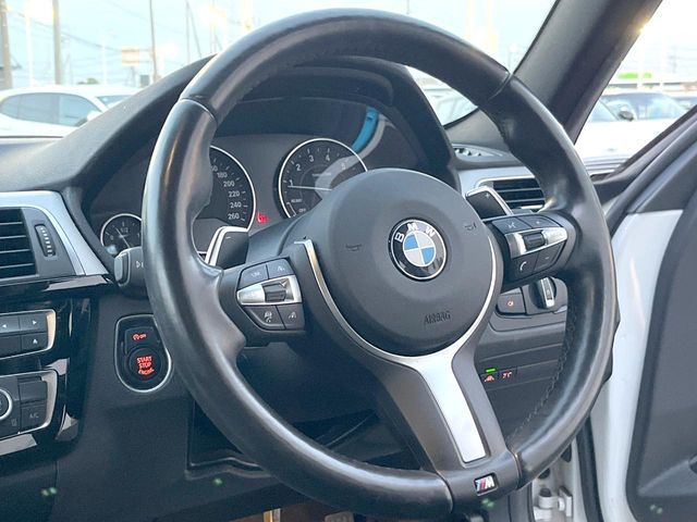 BMW 3 Series sedan