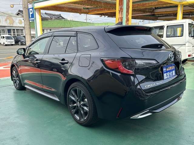 COROLLA TOURING HYBRID