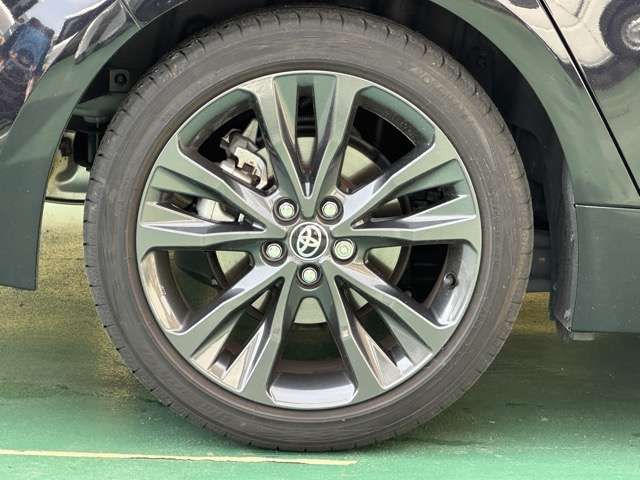 COROLLA TOURING HYBRID