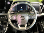 VOXY HYBRID