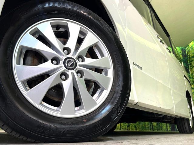 SERENA S-HYBRID 4WD