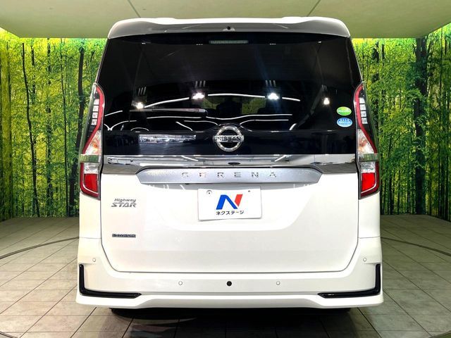 SERENA S-HYBRID 4WD