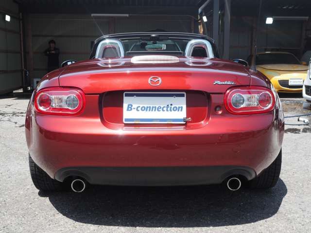 ROADSTER