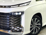 VOXY HYBRID
