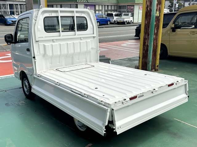 MINICAB truck