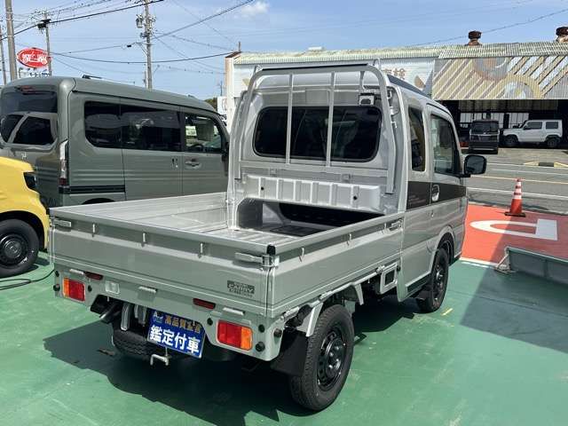 Super CARRY Truck 4WD
