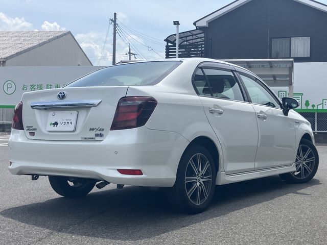 COROLLA AXIO HYBRID