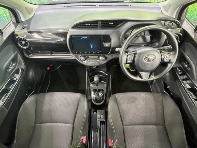 VITZ HYBRID