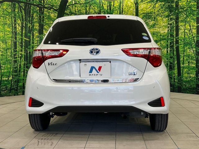 VITZ HYBRID