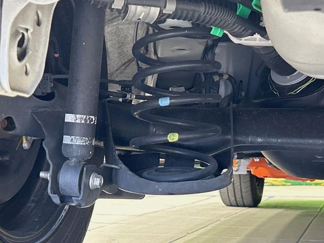 VITZ HYBRID
