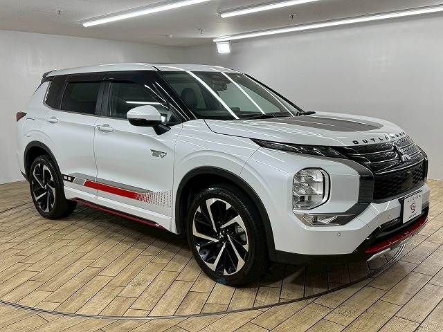 OUTLANDER PHEV