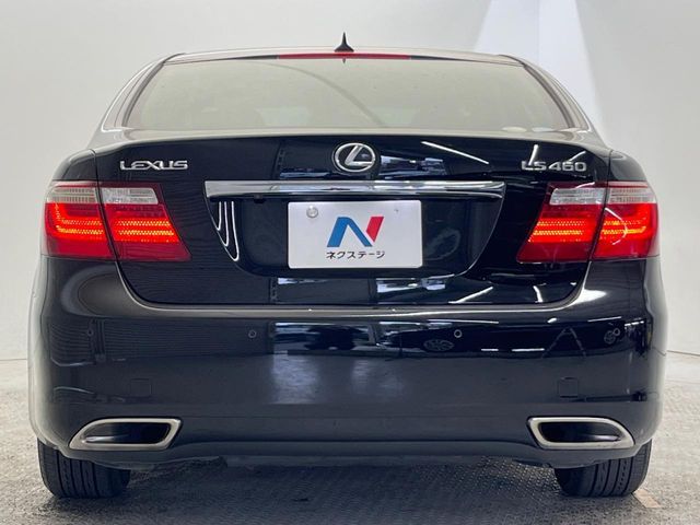 LEXUS LS460