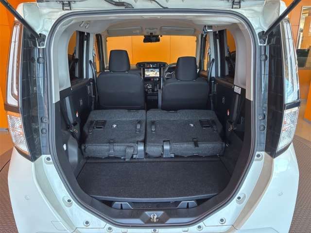 ROOMY