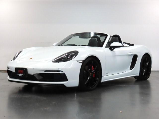 PORSCHE 718BOXSTER