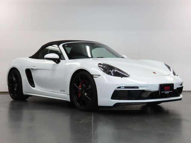 PORSCHE 718BOXSTER
