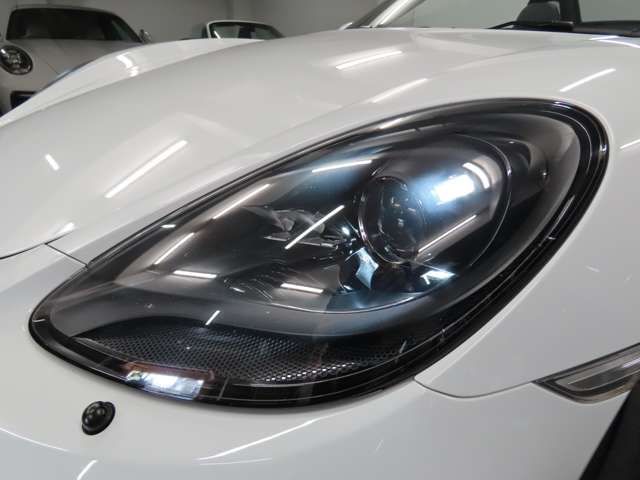 PORSCHE 718BOXSTER