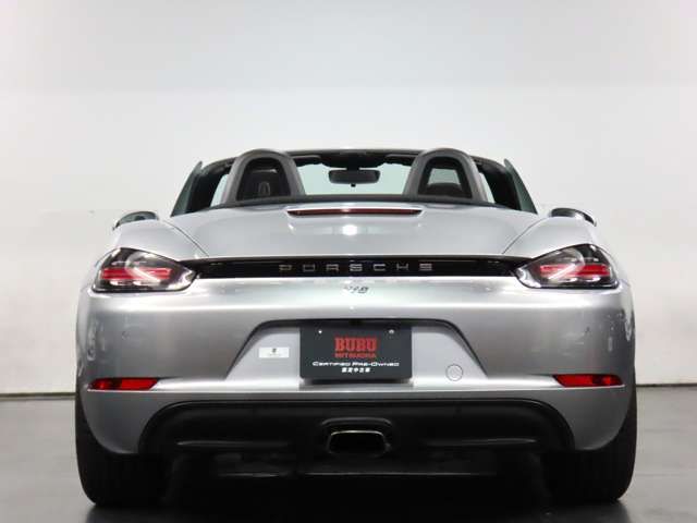 PORSCHE 718BOXSTER