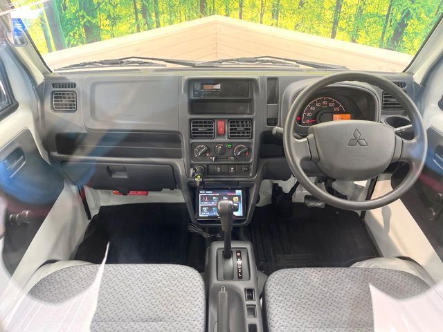 MINICAB truck