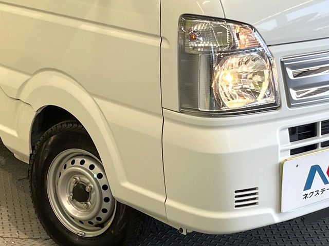 MINICAB truck